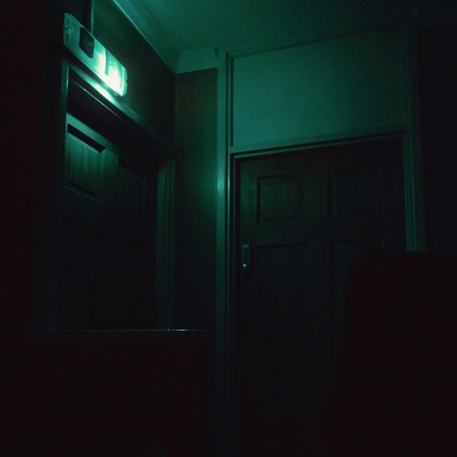 Day Theme (No, I'm Not a Human)