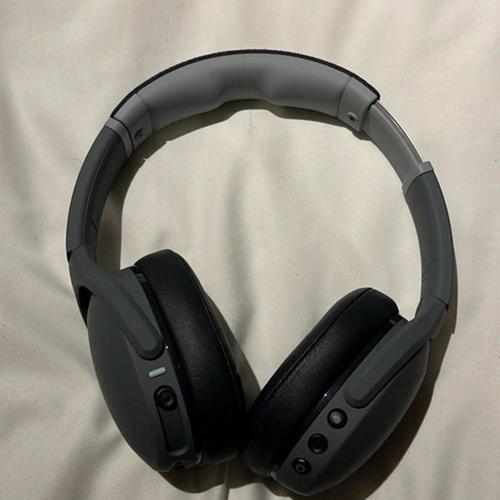 leave me alone (Explicit)