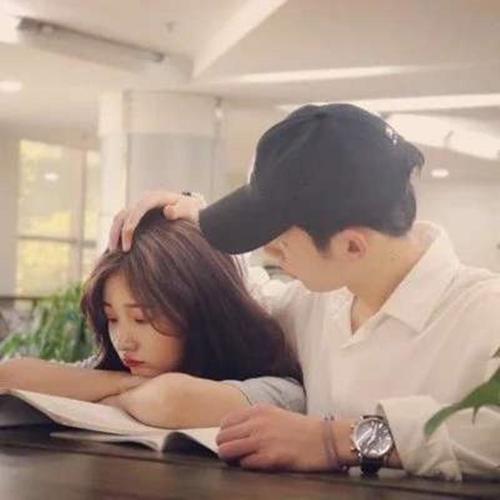 好像掉进爱情海里