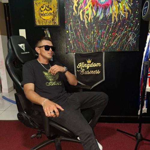 Trata de enredarte (feat. Joshua the Sion)