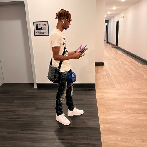 Zoey 301 (feat. ScoobyDrew) [Explicit]