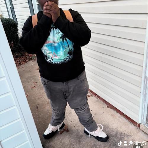 fuxk is a fbl (Explicit)