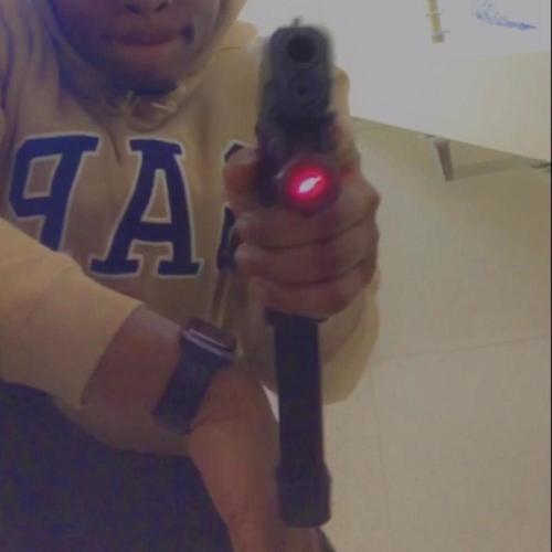 UHH! (feat. BenjiCold) [Explicit]