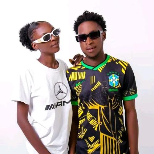 Né só viver (feat. Excellent Distribui)