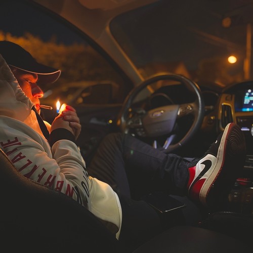 Tiempos (feat. Stivenz Beats)