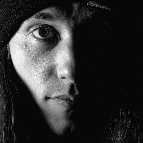 DANS LE NOIR (Explicit)