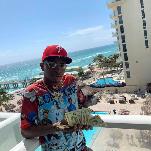 Streets Hottest Youngin (Explicit)