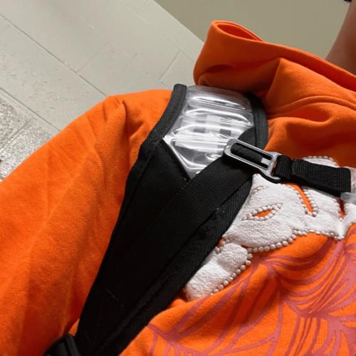 glow (feat. rxtrris) [Explicit]