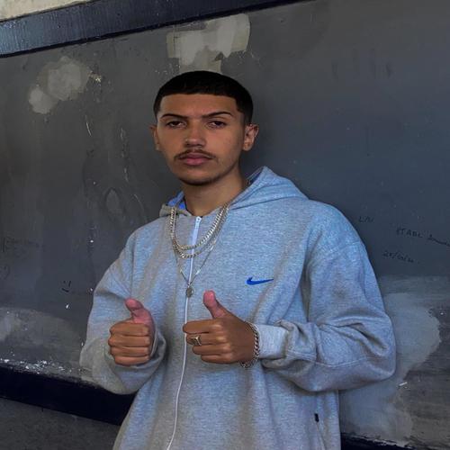 CHEIROSO E ELEGENTE, ME VIU DE GLOCK (DJ KS DA NOVA 2)