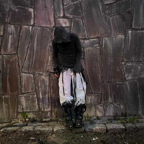 ENEMMÄN / ELÄMÄ SILLEE (Explicit)