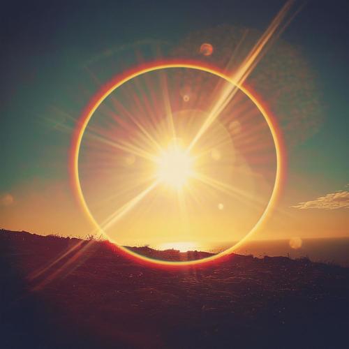 Halos of Golden Hour