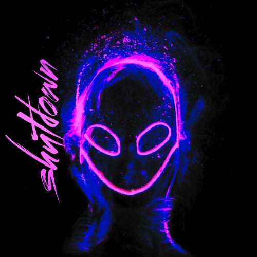 Shut Down (feat. Xiris) [Explicit]