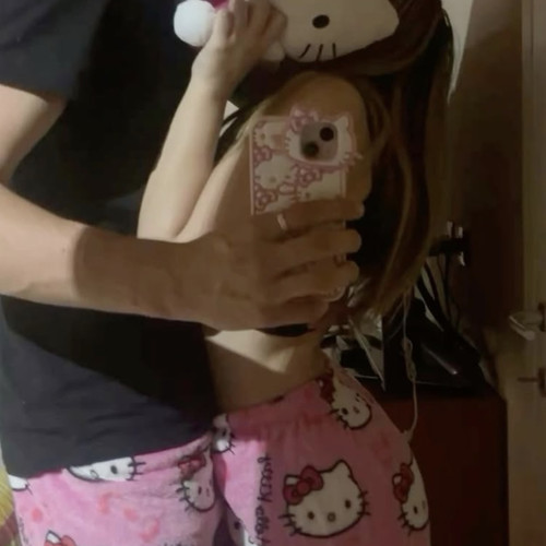 ชุดนอนไม่ได้นอน (Explicit)