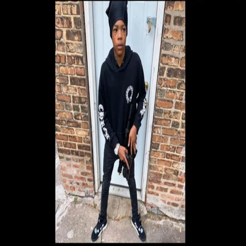 Out The Mud (feat. FullyChop) [Explicit]