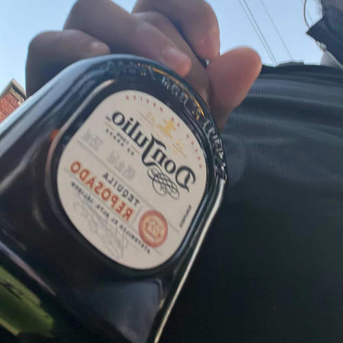 Ridin With Shots (feat. Babymarii) [Explicit]