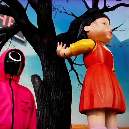 Red light green light (feat. Remy River)