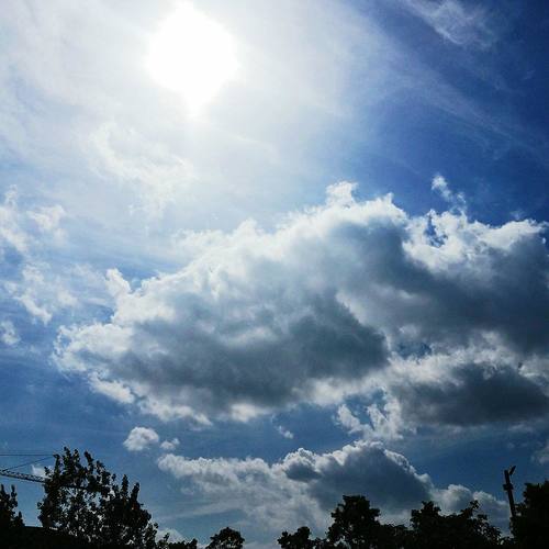 一个人兜兜转转走走停停