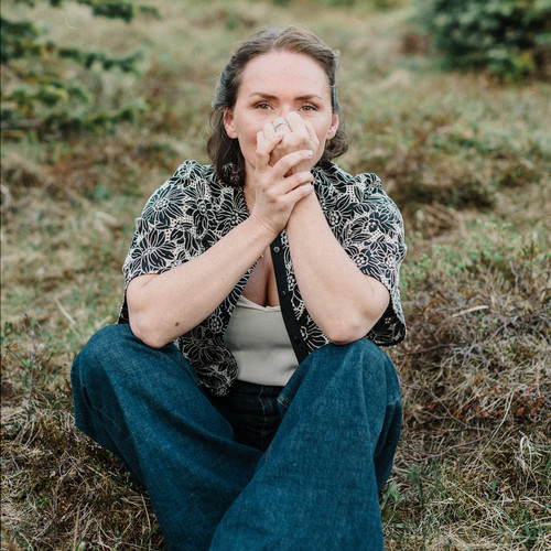 Miss Flower (Acoustic version)