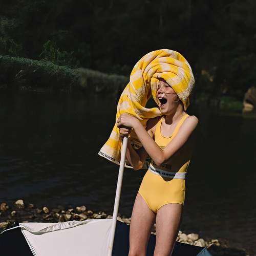 今个高兴明个开心