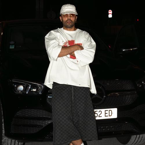 SOFIA (feat. GAL3Y) [Explicit]