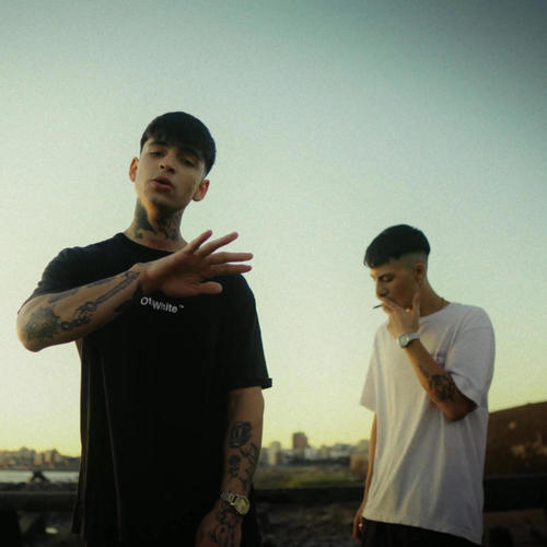 Ella se ilusiona (feat. Frizan) [Explicit]