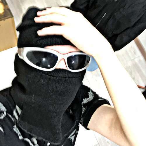 ГАСТРОЛИ (prod. by @squirlbeats) [Explicit]