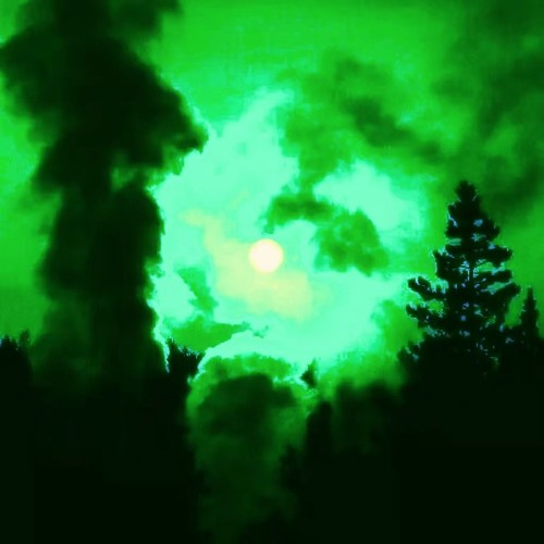 深海里带着氧气瓶唱歌