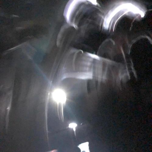 RAZORz (prod.shotbyfeedback) [Explicit]