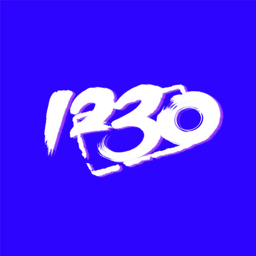 You smile（妈妈）