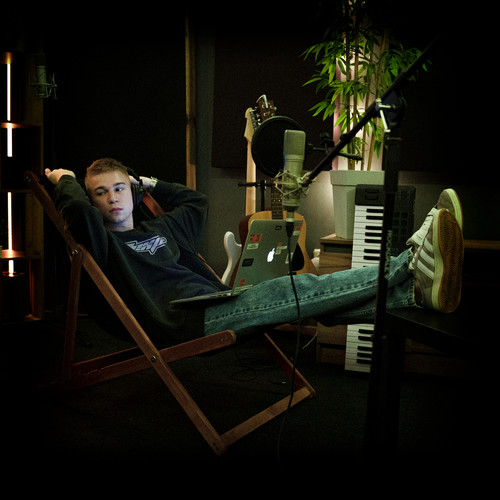 Поцелуи (Explicit)