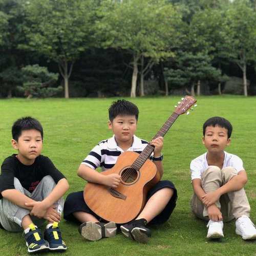 向恩-吴宇炘-蔡玉宸