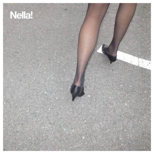 Nella!