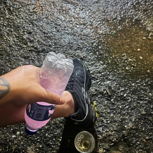 Safadeza no escurinho (Explicit)