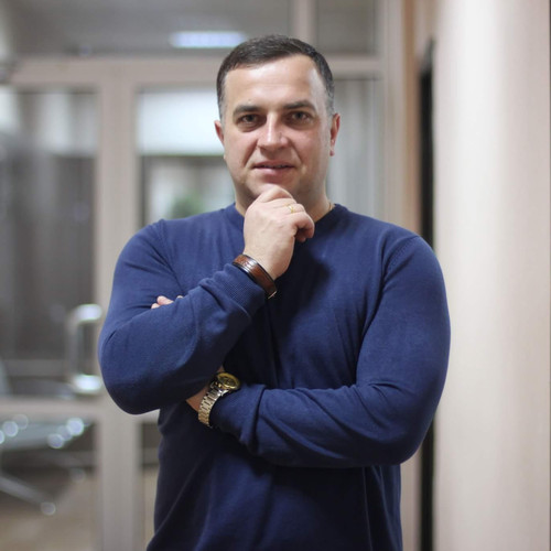 მე სიცოცხლე ჩალად მიღირს