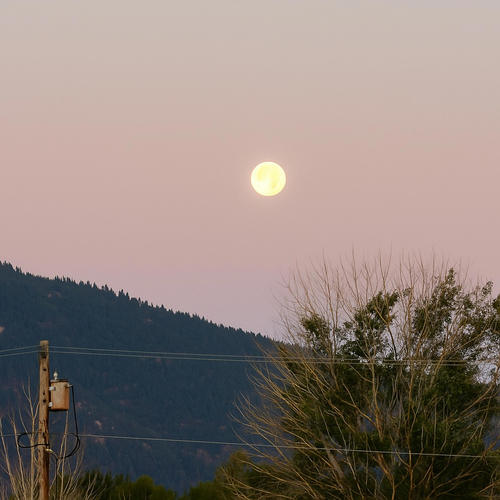 UpInTheClouds (Explicit)