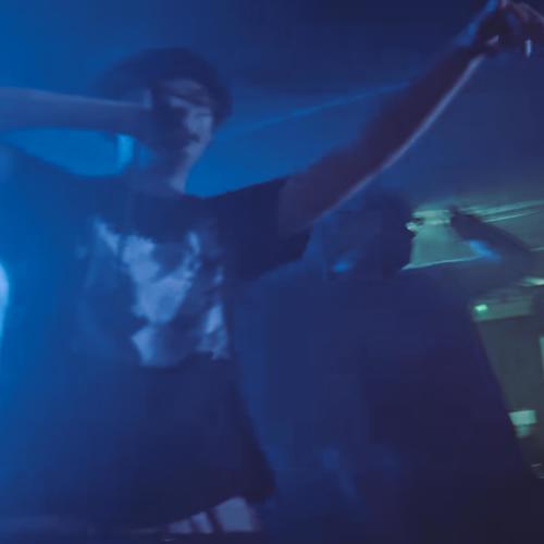 must b great (feat. with3r) [Explicit]