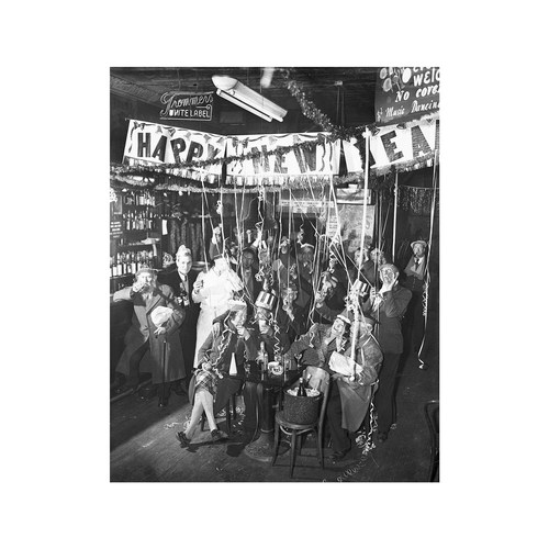 Moving on (Interlude) (Explicit)