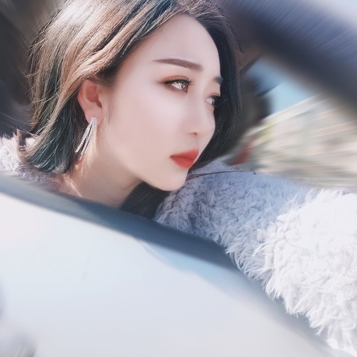 人生何处不相逢