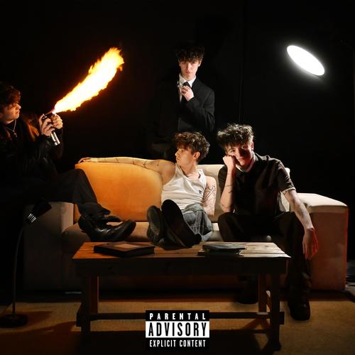 CLVUSTROFOBIC (Explicit)