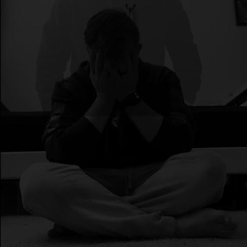SpLiT pErSoNaLiTy (feat. Aylius)