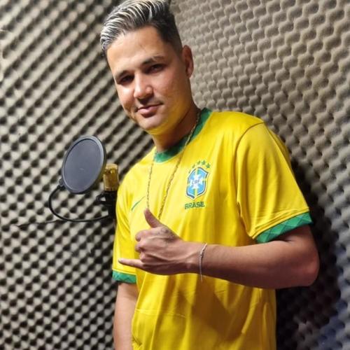 Ta carente BB (feat. Dj Arthur Do Taquaril) [Explicit]