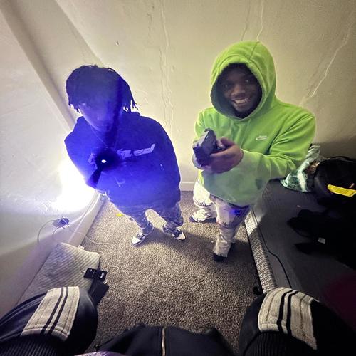 Mr.SL9deD9wn9 (feat. Babyyyywoo) [Explicit]