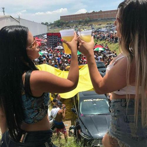 Mtg (As novinhas ta demais) [Explicit]