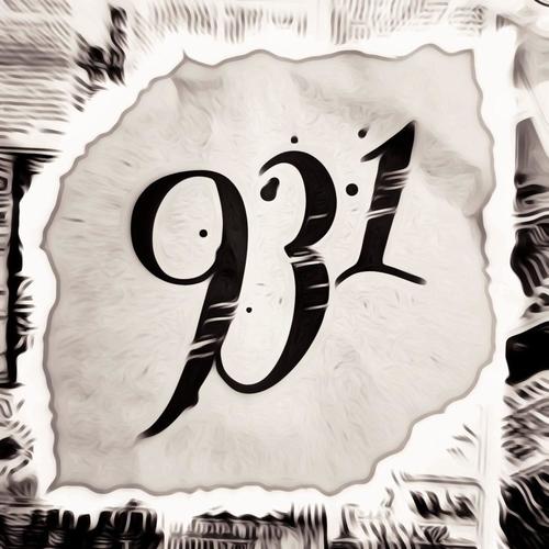 931