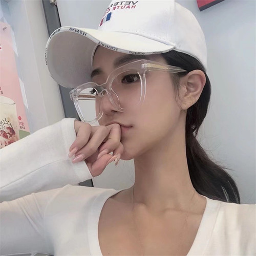 乌鸦与天鹅