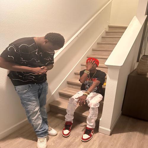 Pop It (feat. Trubreeze) [Explicit]