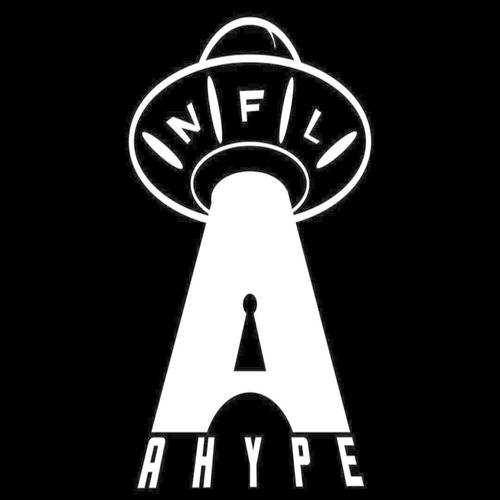 Wolves outsïde (Explicit)