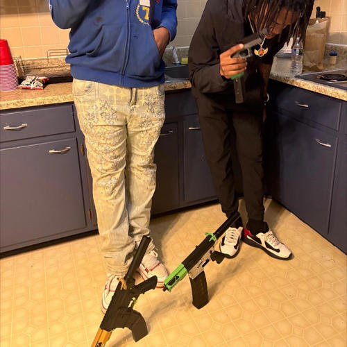 Dumpin (feat. J4oe) [Explicit]