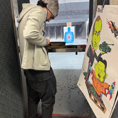 gapplebees (Explicit)