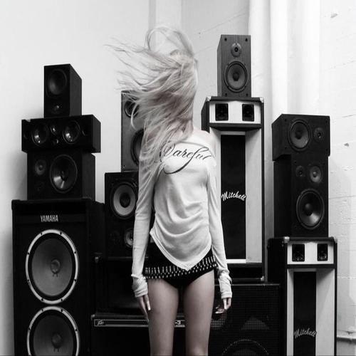 Filthy diana (feat. Sgskwele) [Explicit]